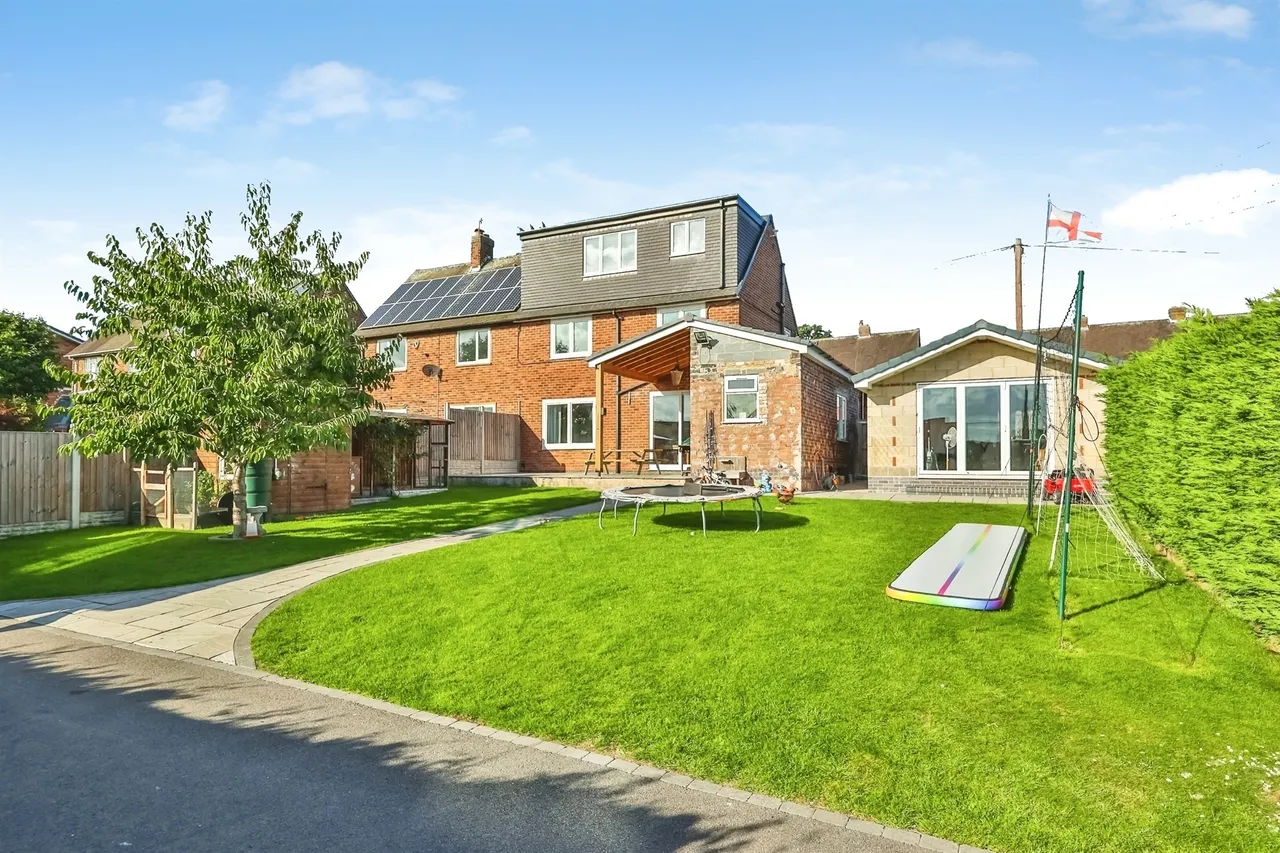 Derbyshire Avenue, West Hallam, DE7, photo 28