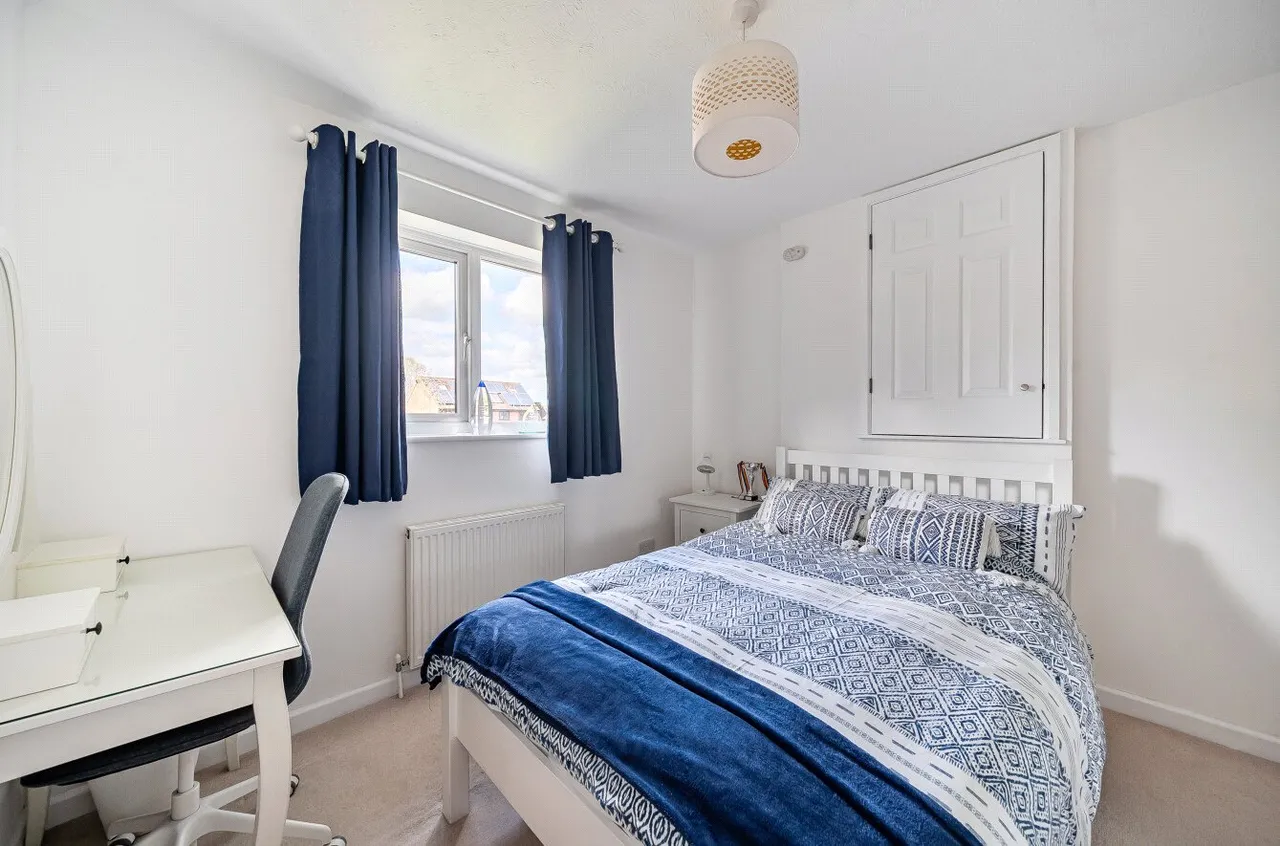 Angel Meadows, Odiham, Hook, Hampshire, RG29 1AR, photo 4