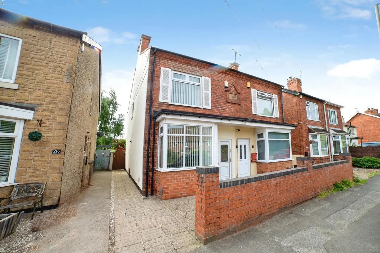 Alfreton Road, SUTTON-IN-ASHFIELD, Nottinghamshire, NG17, photo 16