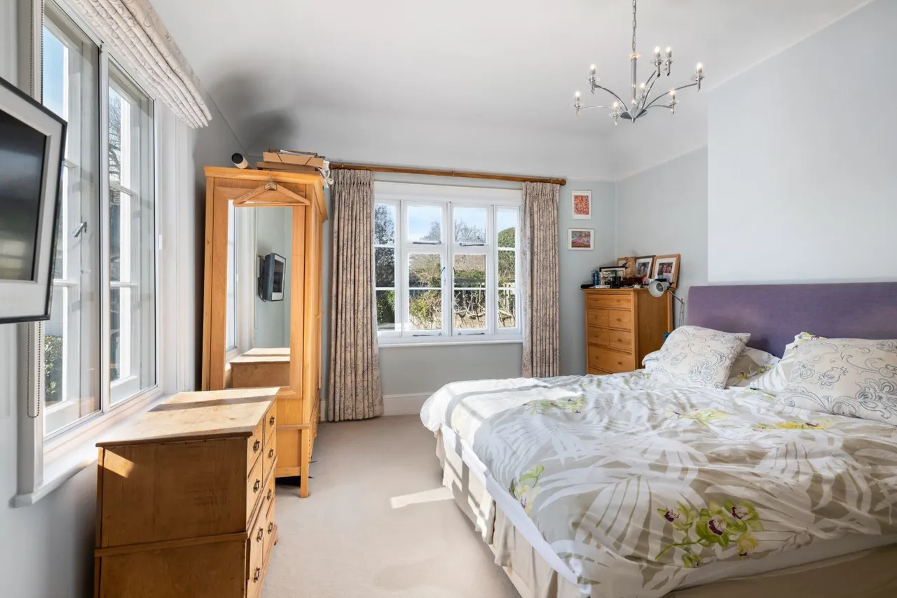 High Street, Lindfield, RH16, photo 17