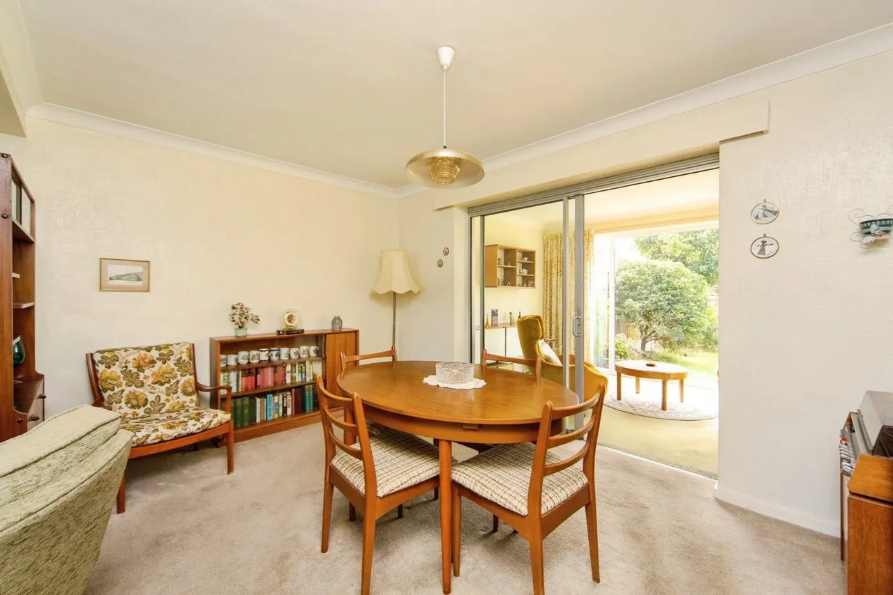 Grenville Crescent, Bromborough, CH63, photo 5