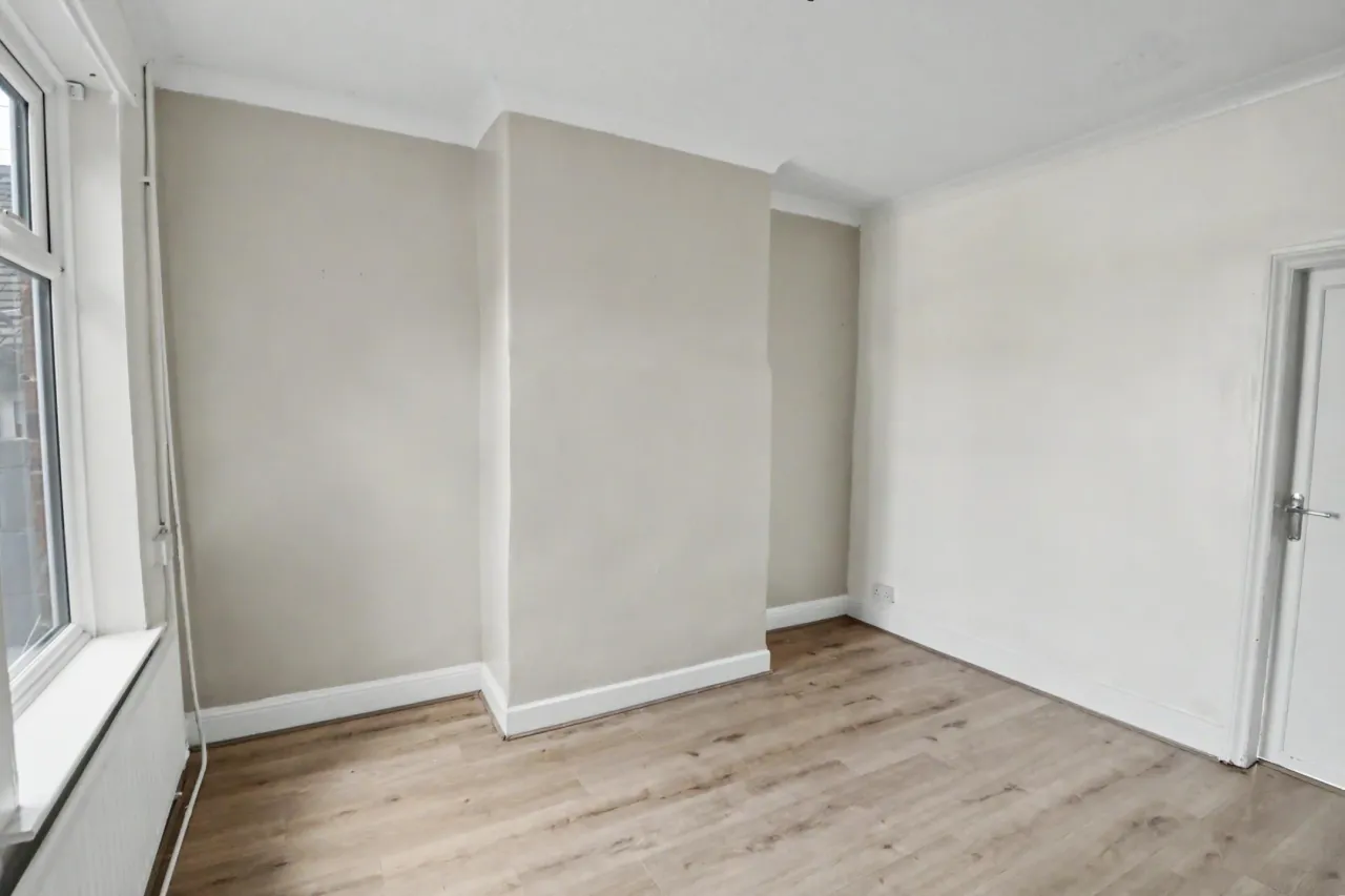 West Terrace, Stoke-On-Trent, photo 7