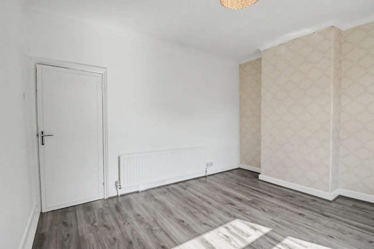 West Terrace, Stoke-On-Trent, photo 12
