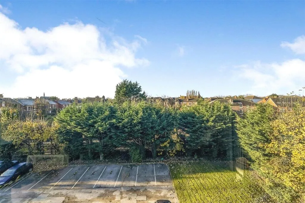 Abbotsford Road, Crosby, L23, photo 9