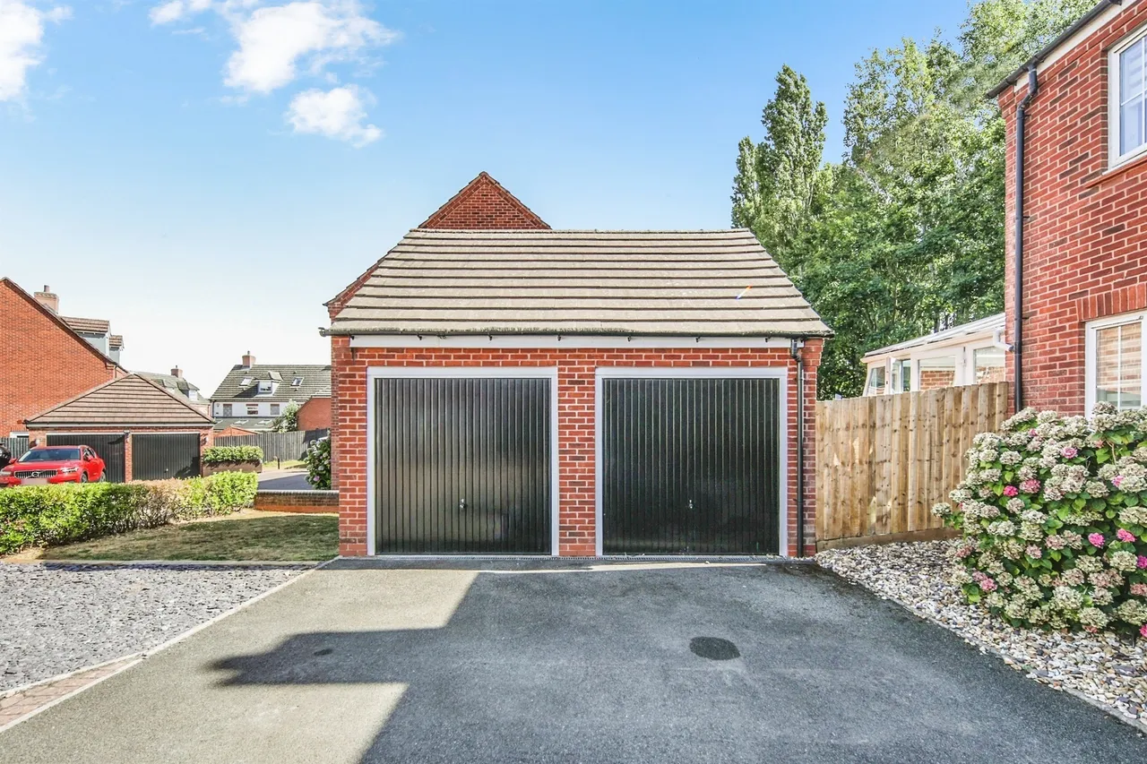 Bronze View, Westwood Heath, CV4, photo 9