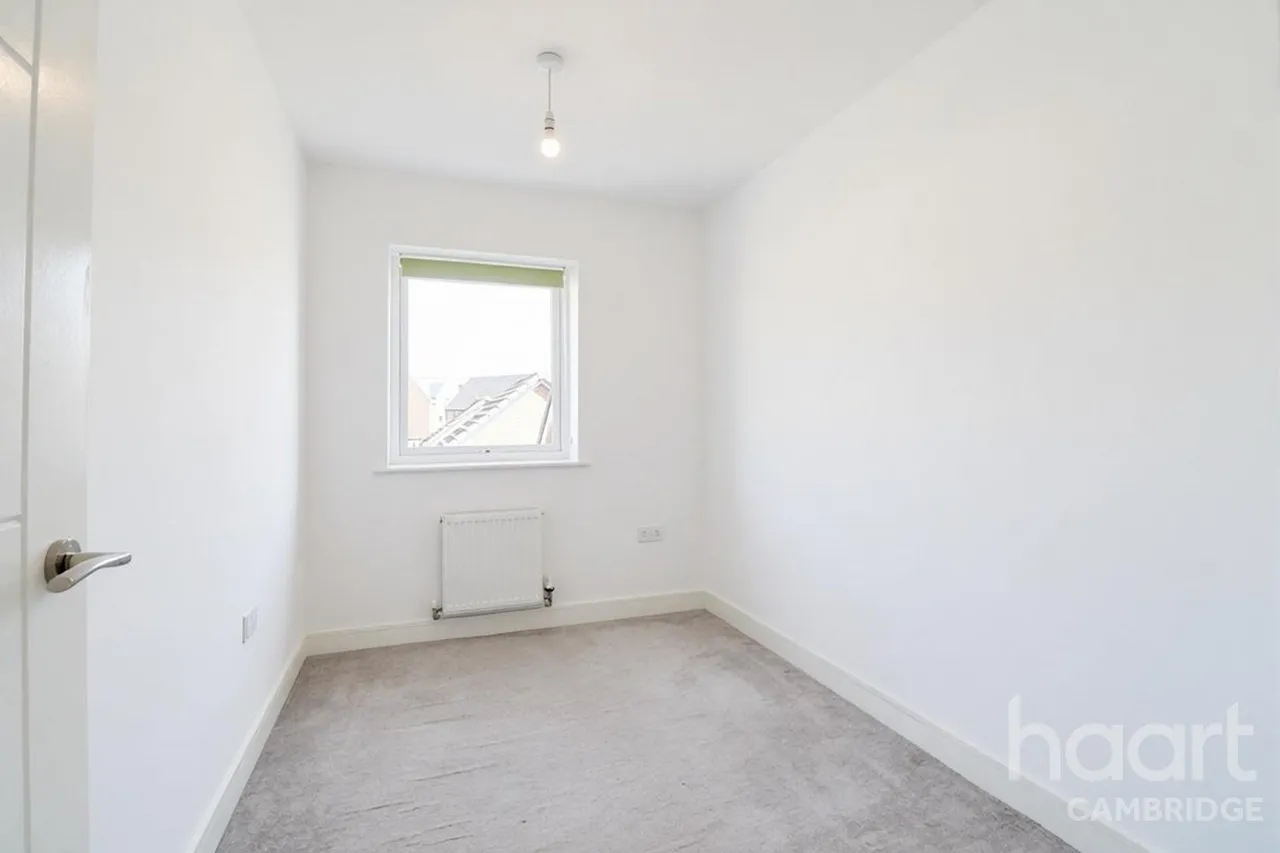 Warren Way, CB24, photo 14
