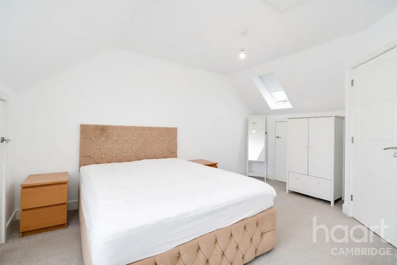 Warren Way, CB24, photo 8