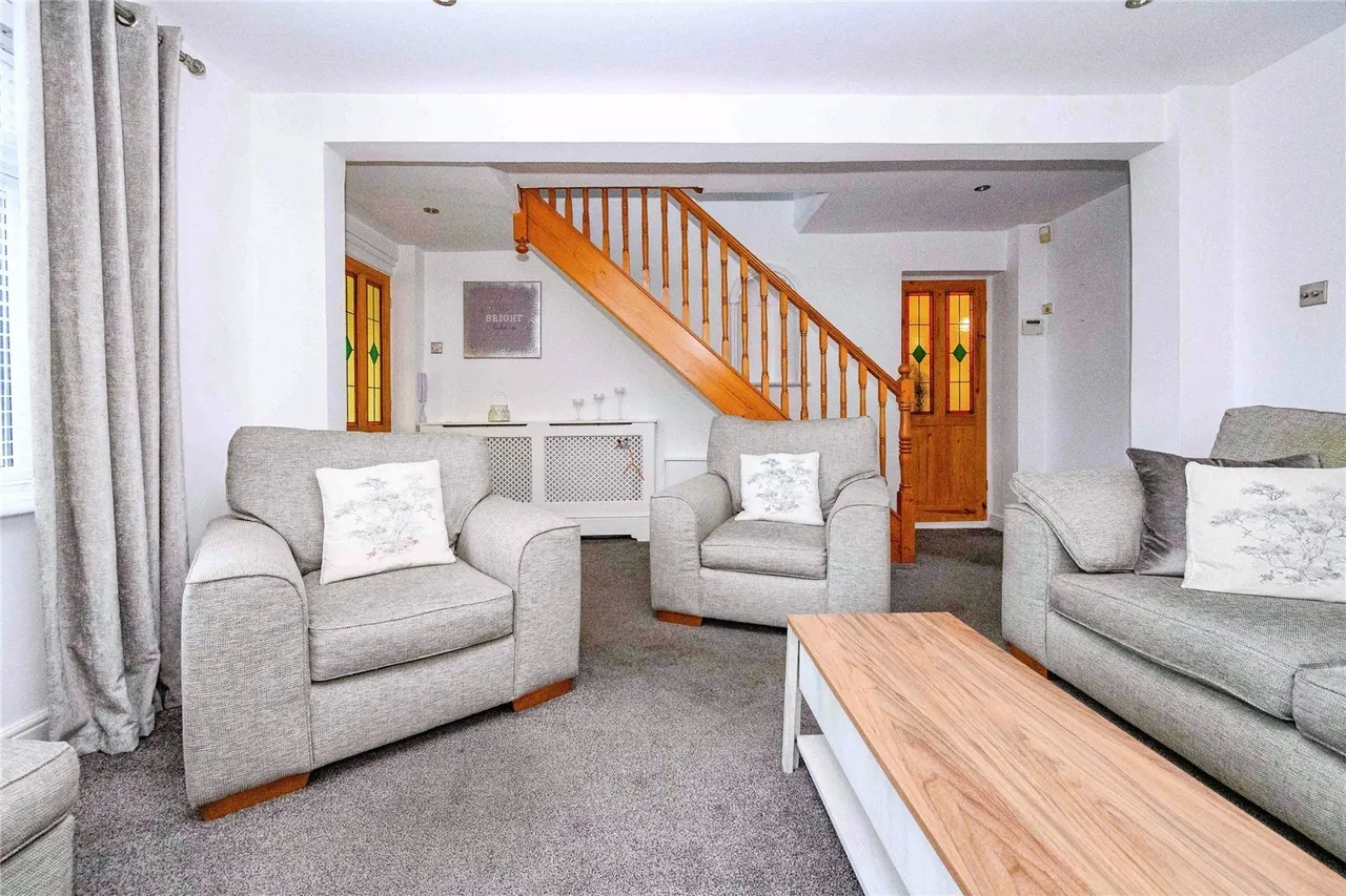 Buckwood Avenue, Dunstable, Bedfordshire, LU5, photo 4
