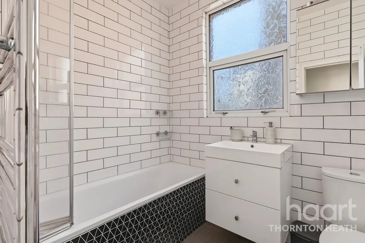 Brook Road, Thornton Heath, CR7, photo 16