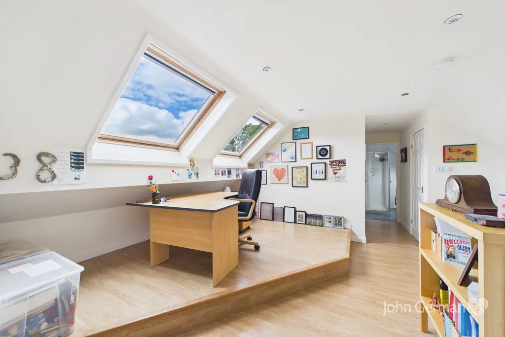 Glen Drive, Alton, photo 24