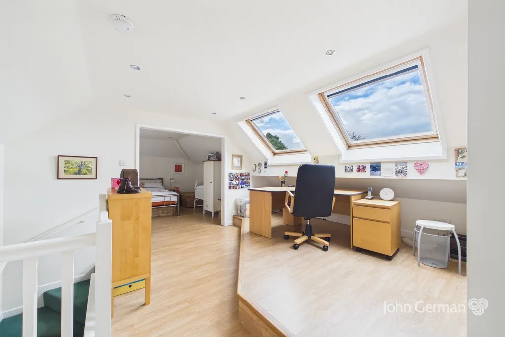 Glen Drive, Alton, photo 25