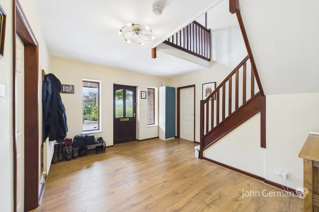 Glen Drive, Alton, photo 12
