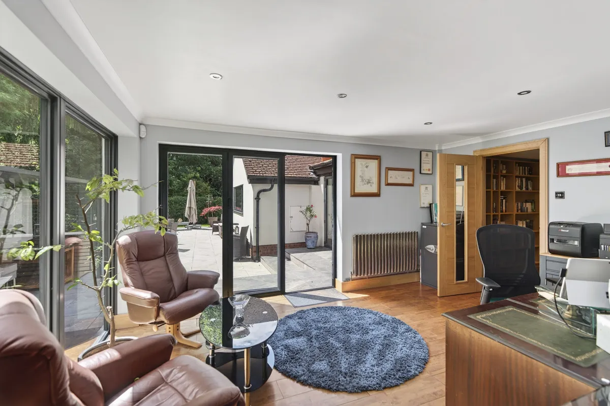 Alconbury, PE28, photo 10