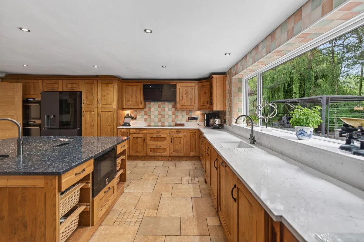 Alconbury, PE28, photo 5