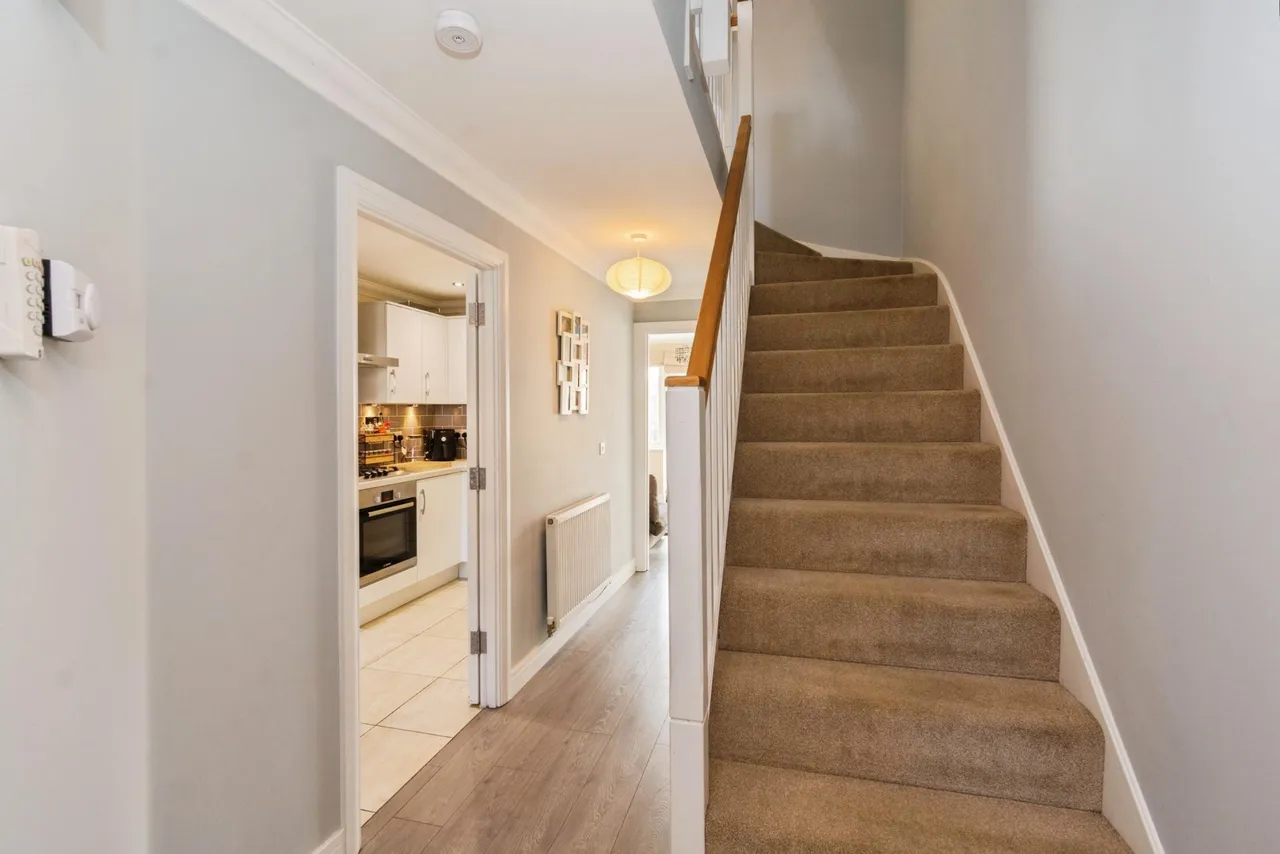 Silent Garden Road, Liphook, GU30, photo 8
