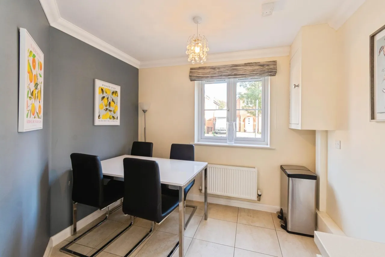 Silent Garden Road, Liphook, GU30, photo 5