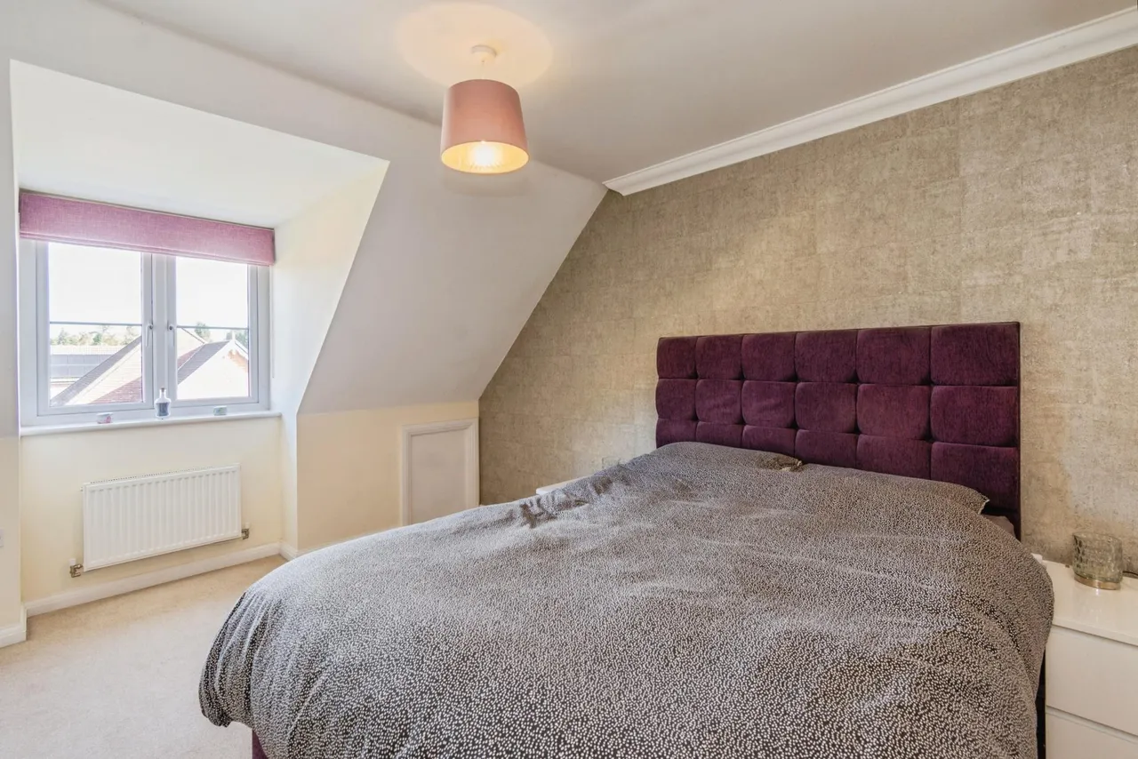 Silent Garden Road, Liphook, GU30, photo 19