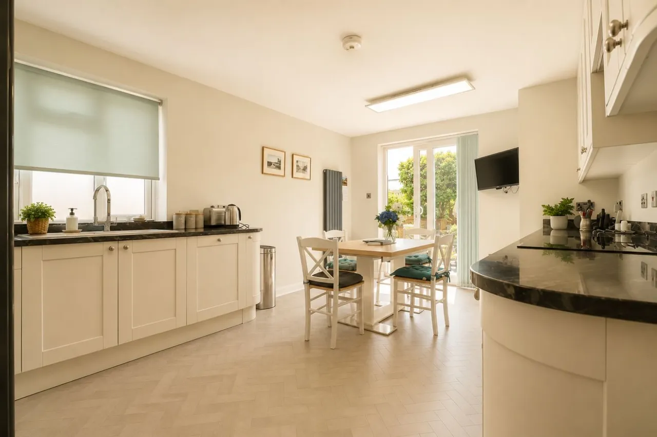 Hawes Lane, West Wickham, BR4, photo 14