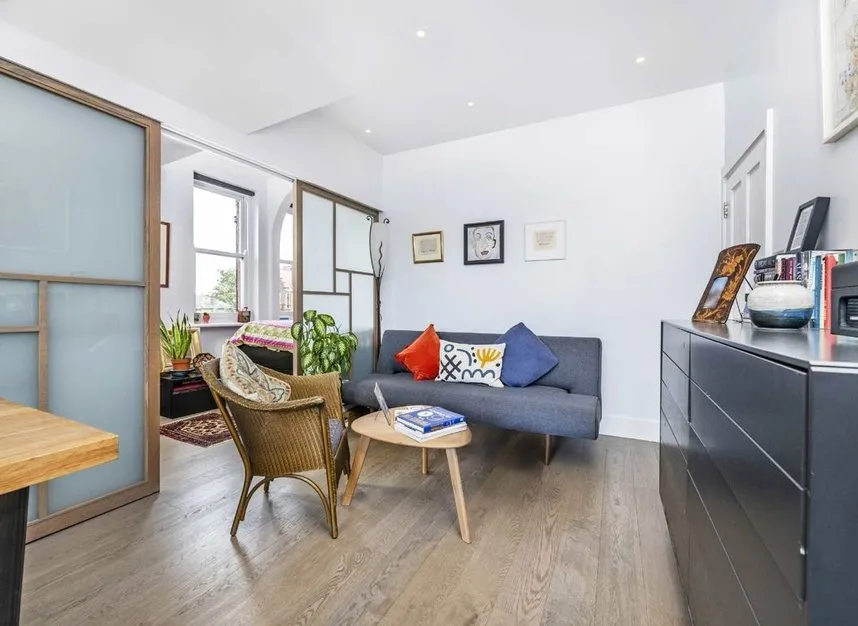 Lyndhurst Gardens, Hampstead, NW3, photo 2