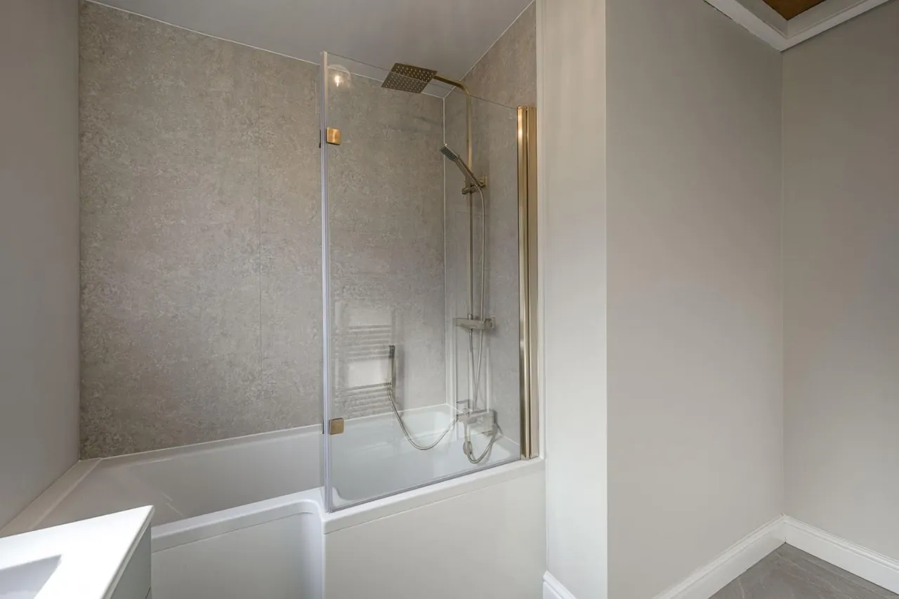 Moden Hill, Sedgley, DY3, photo 21