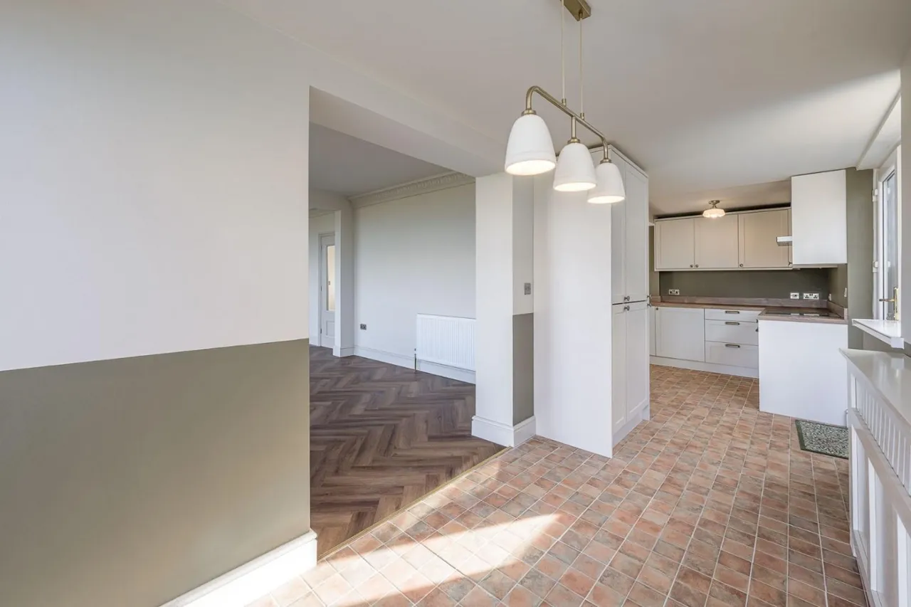 Moden Hill, Sedgley, DY3, photo 11