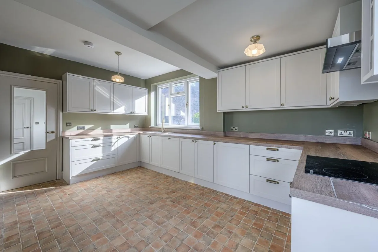 Moden Hill, Sedgley, DY3, photo 12