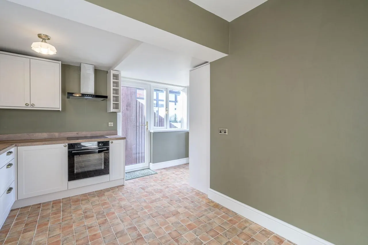 Moden Hill, Sedgley, DY3, photo 13