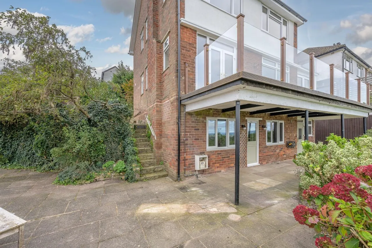 Moden Hill, Sedgley, DY3, photo 28