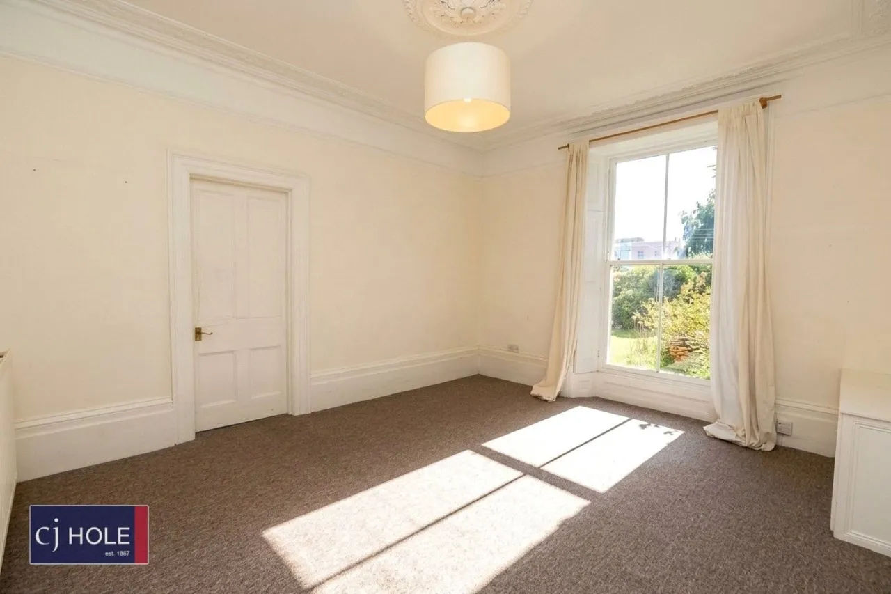 2 bed flat to rent, Fremantle Square, Cotham, BS6