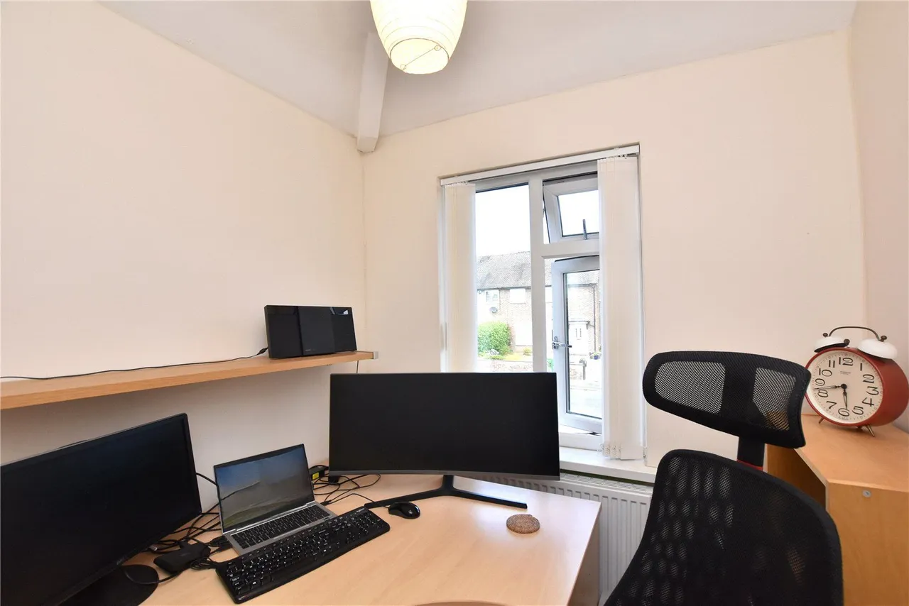 Nursery Road, Guiseley, LS20, photo 6
