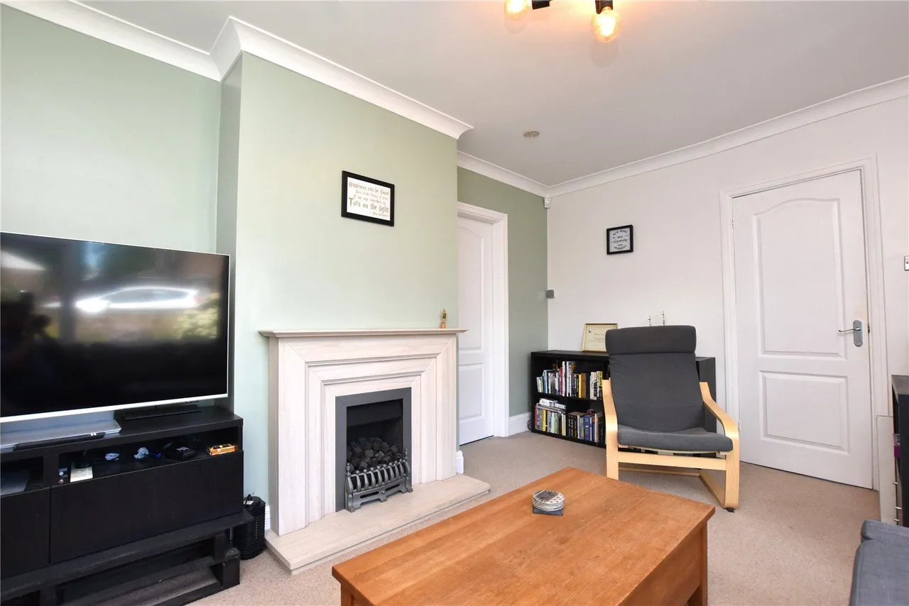 Nursery Road, Guiseley, LS20, photo 3