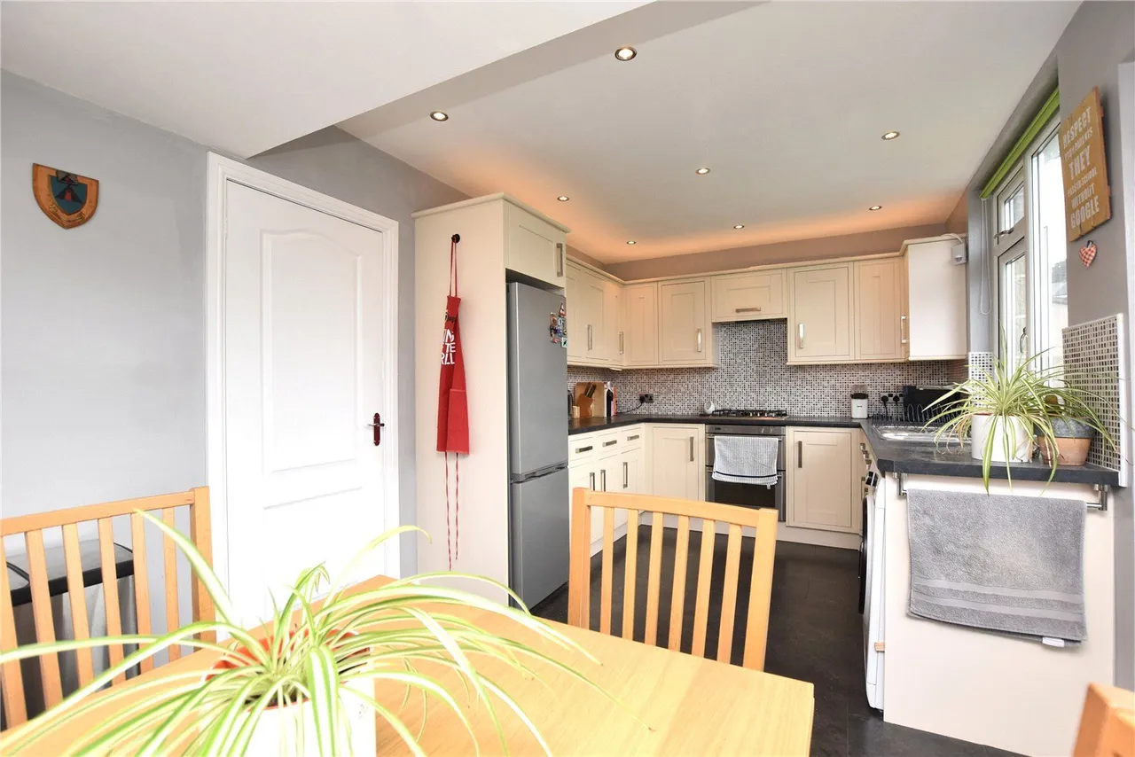 Nursery Road, Guiseley, LS20, photo 4