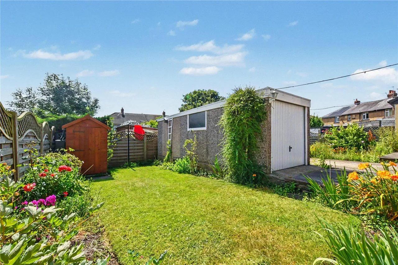 Nursery Road, Guiseley, LS20, photo 22