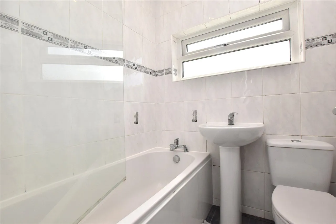 Nursery Road, Guiseley, LS20, photo 7