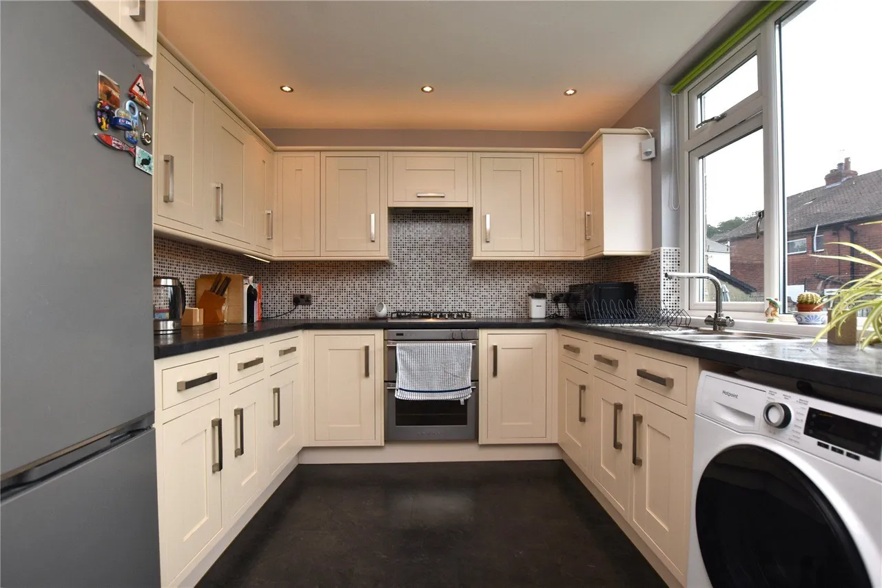 Nursery Road, Guiseley, LS20, photo 10
