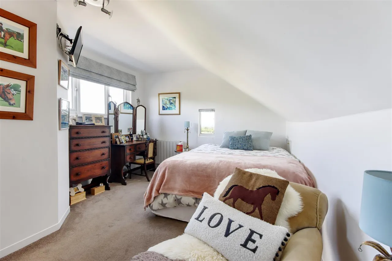 Colts Hill, Five Oak Green, photo 13