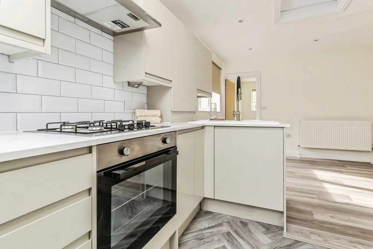 Chaldon Road, Caterham, CR3, photo 4
