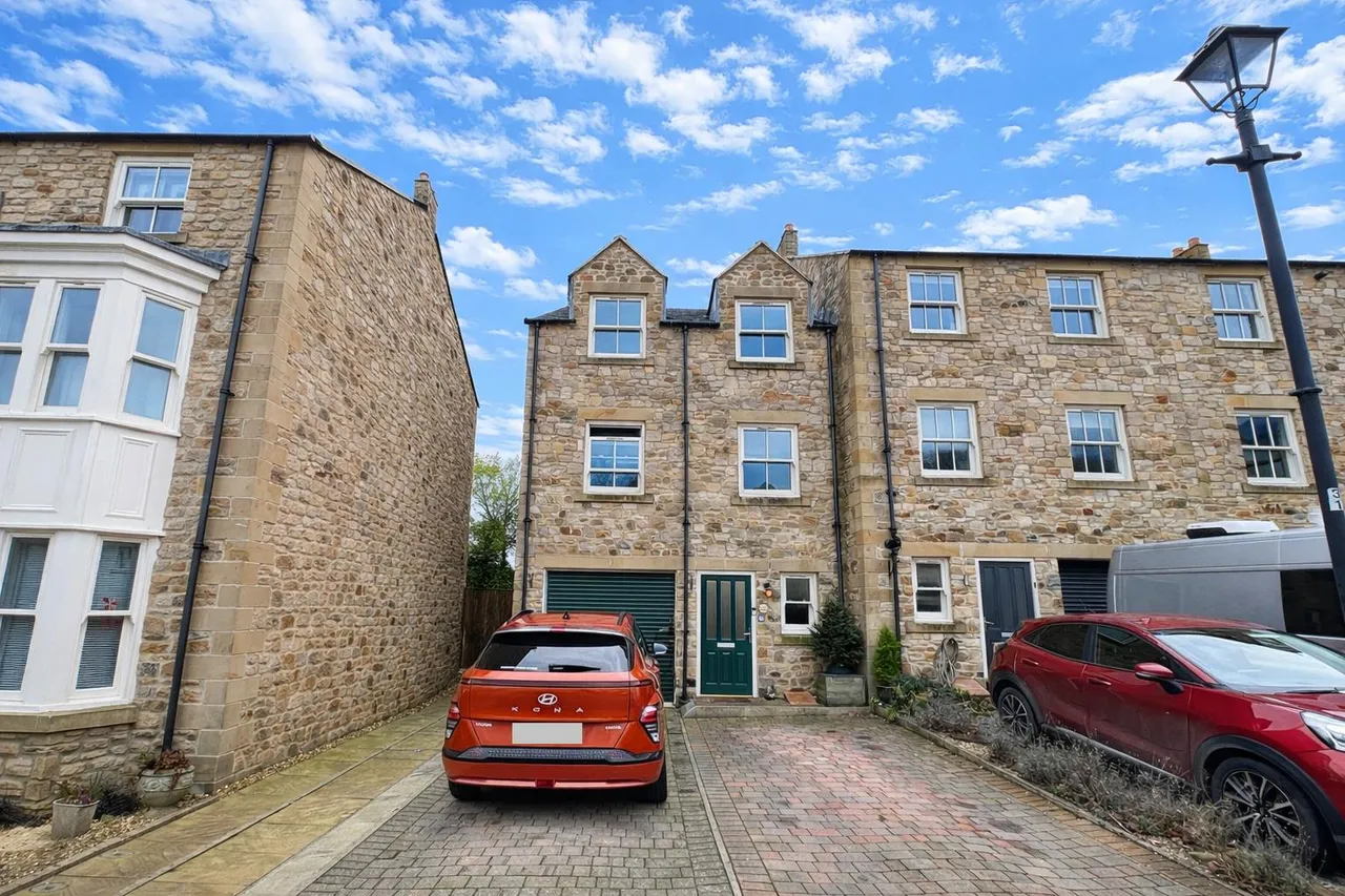 5 bed house for sale, St. Annes Drive, Wolsingham, DL13