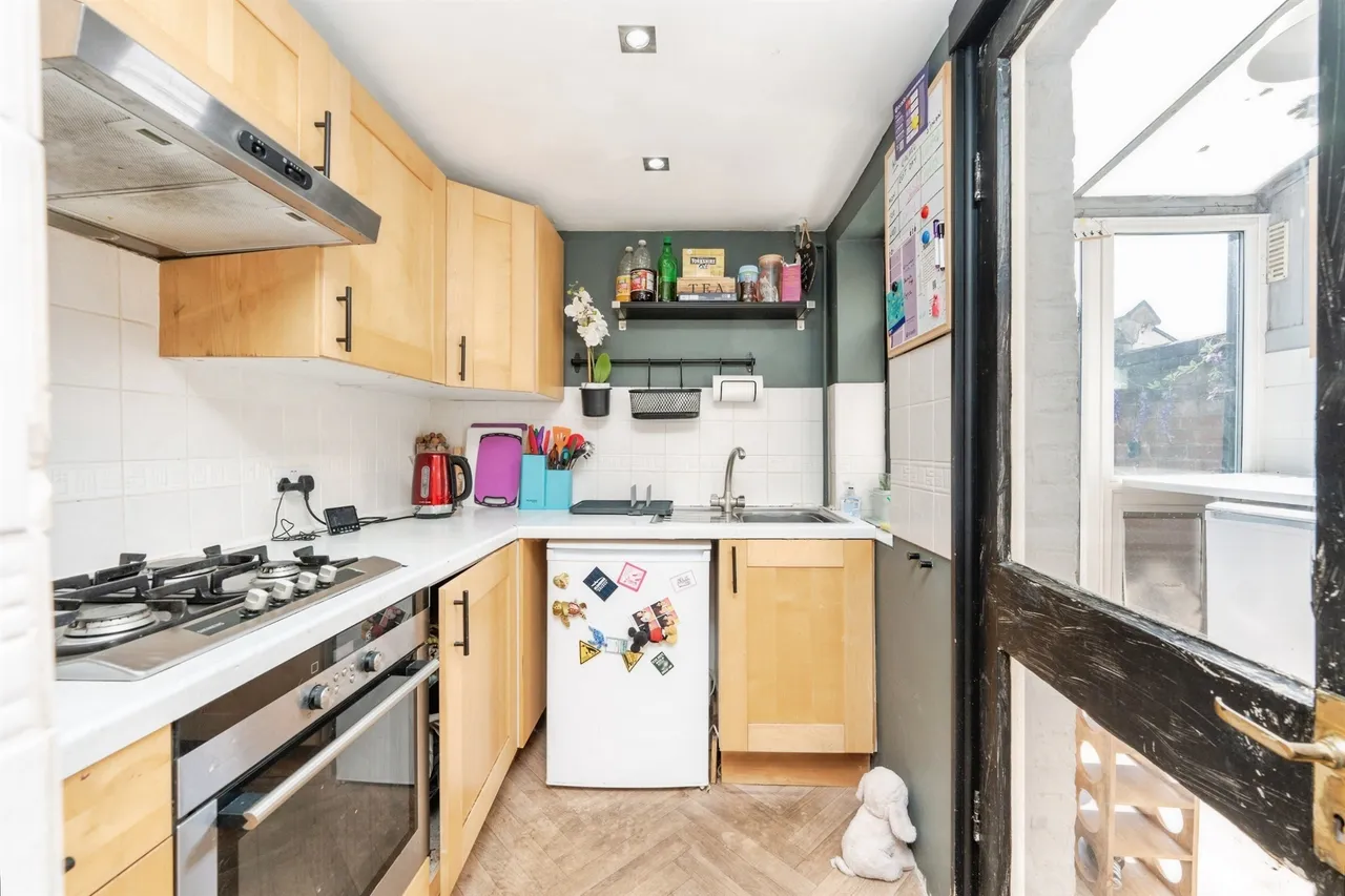 Slater Street, High Wycombe, HP13, photo 13