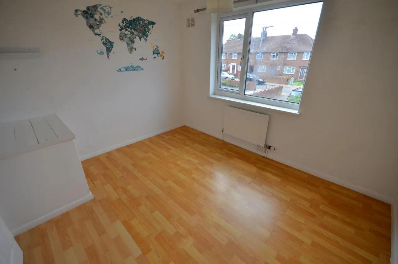 Castleford Avenue, Grimsby, DN34, photo 8