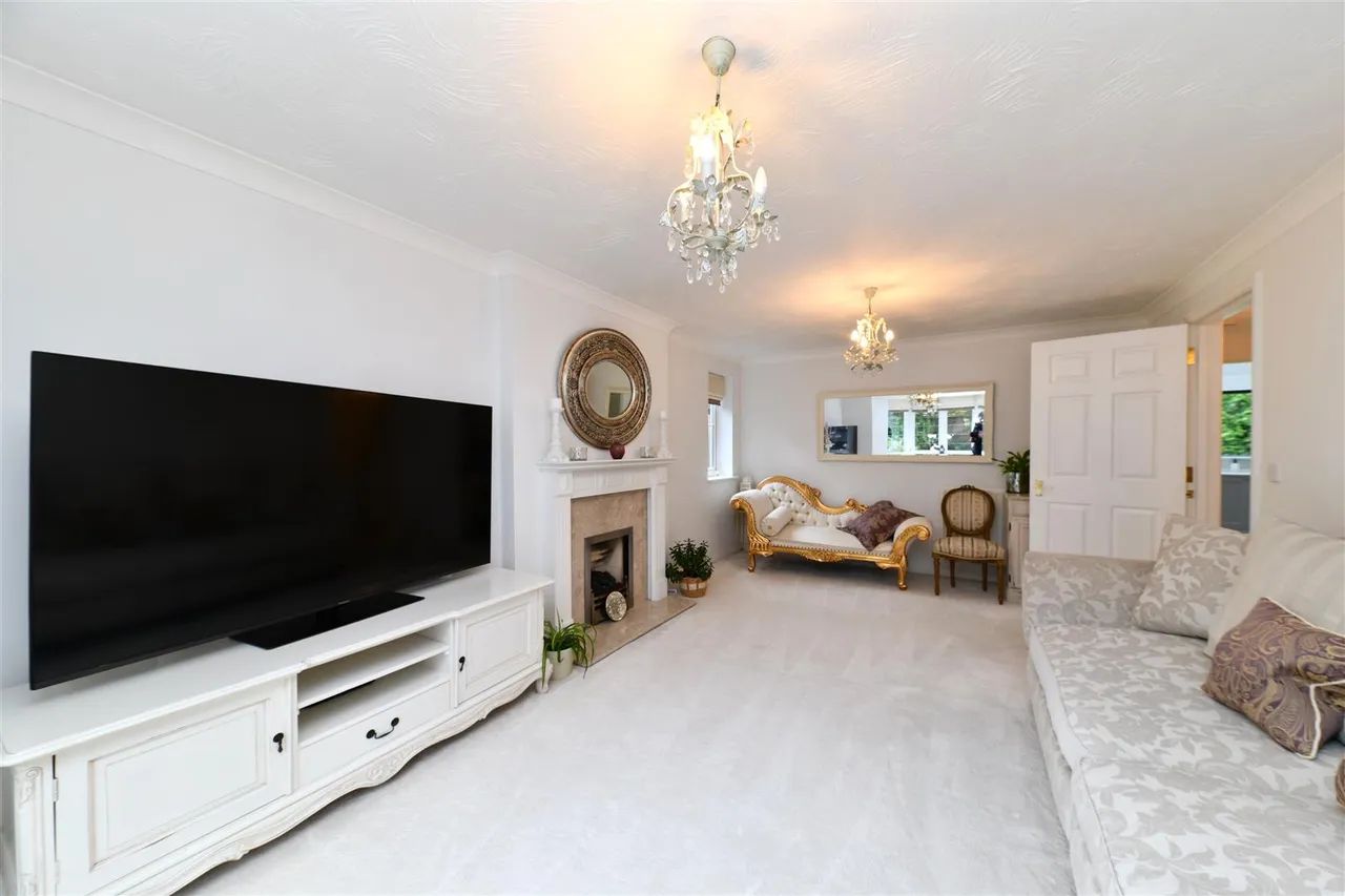 Serpentine Close, Stevenage, Herts, SG1 6AR, photo 7