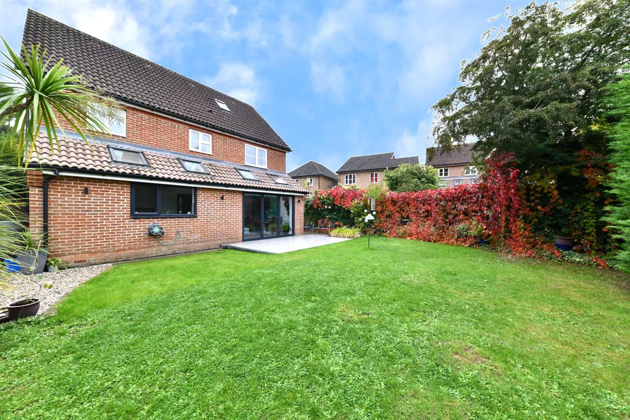 Serpentine Close, Stevenage, Herts, SG1 6AR, photo 34