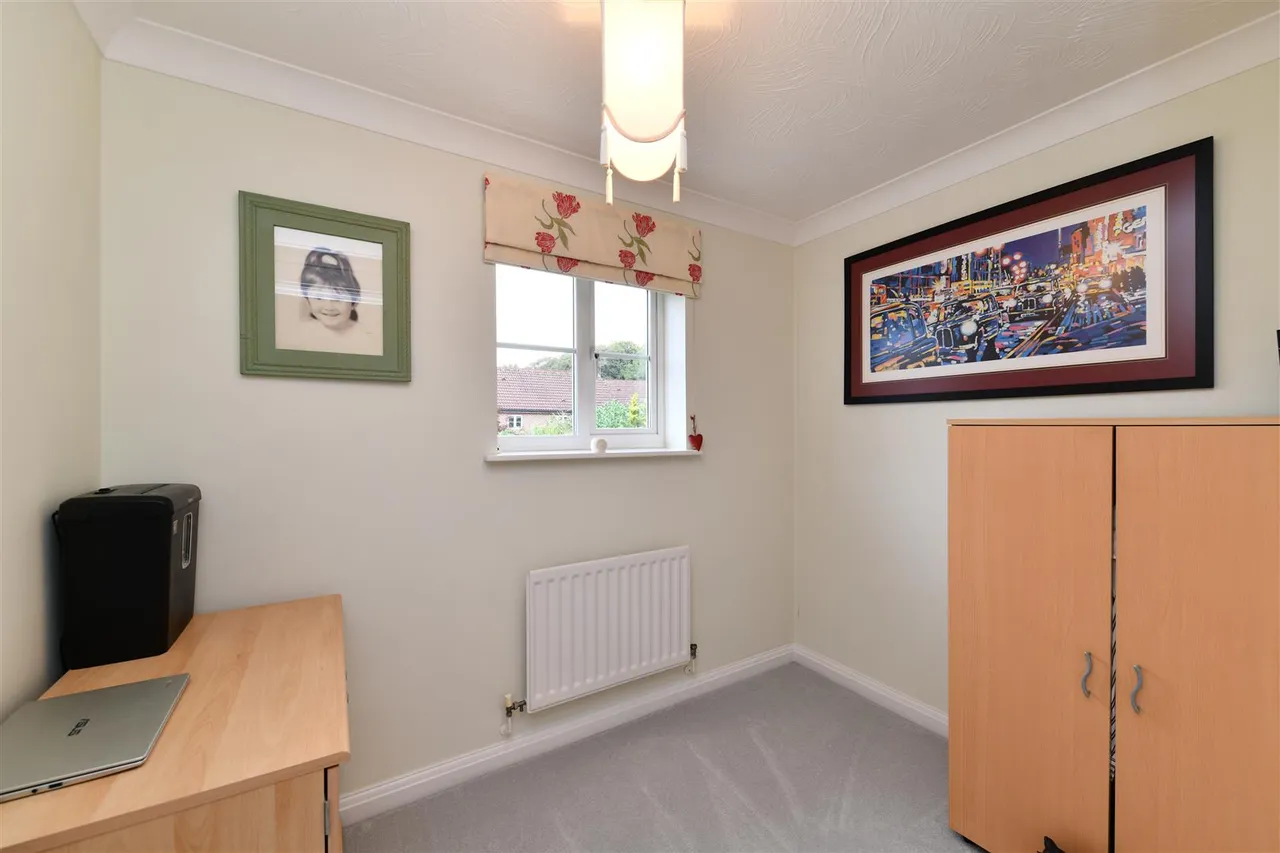 Serpentine Close, Stevenage, Herts, SG1 6AR, photo 28