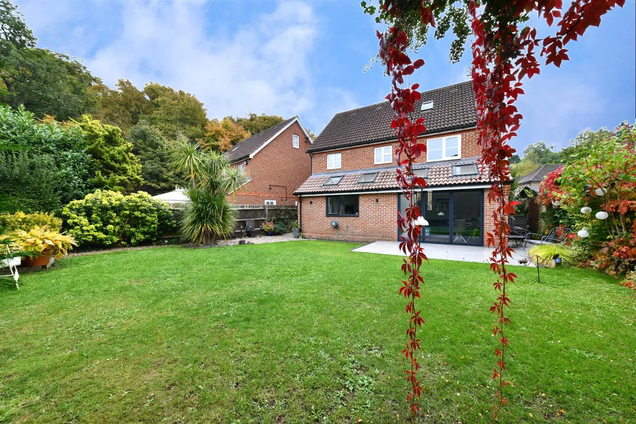 Serpentine Close, Stevenage, Herts, SG1 6AR, photo 12