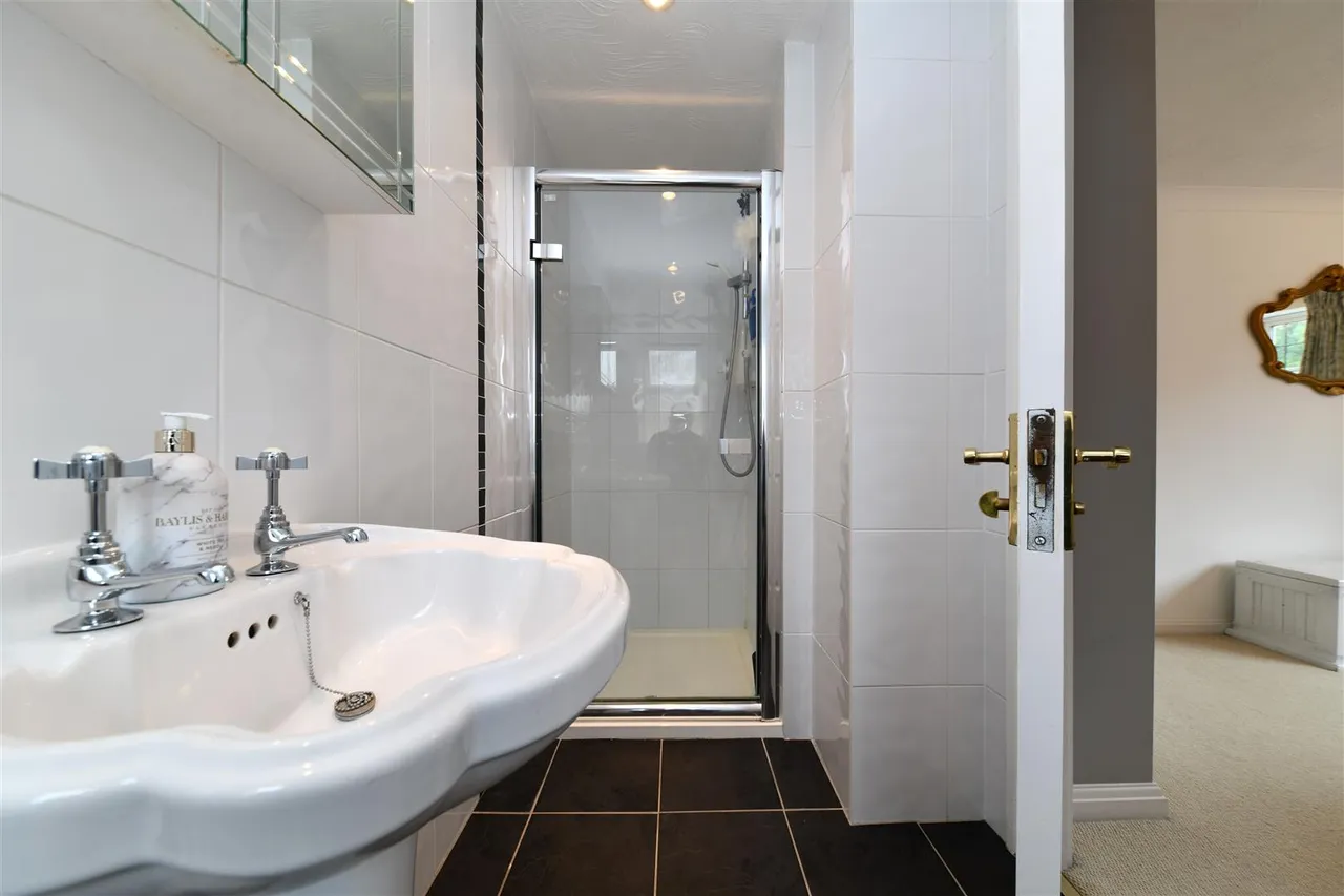 Serpentine Close, Stevenage, Herts, SG1 6AR, photo 26