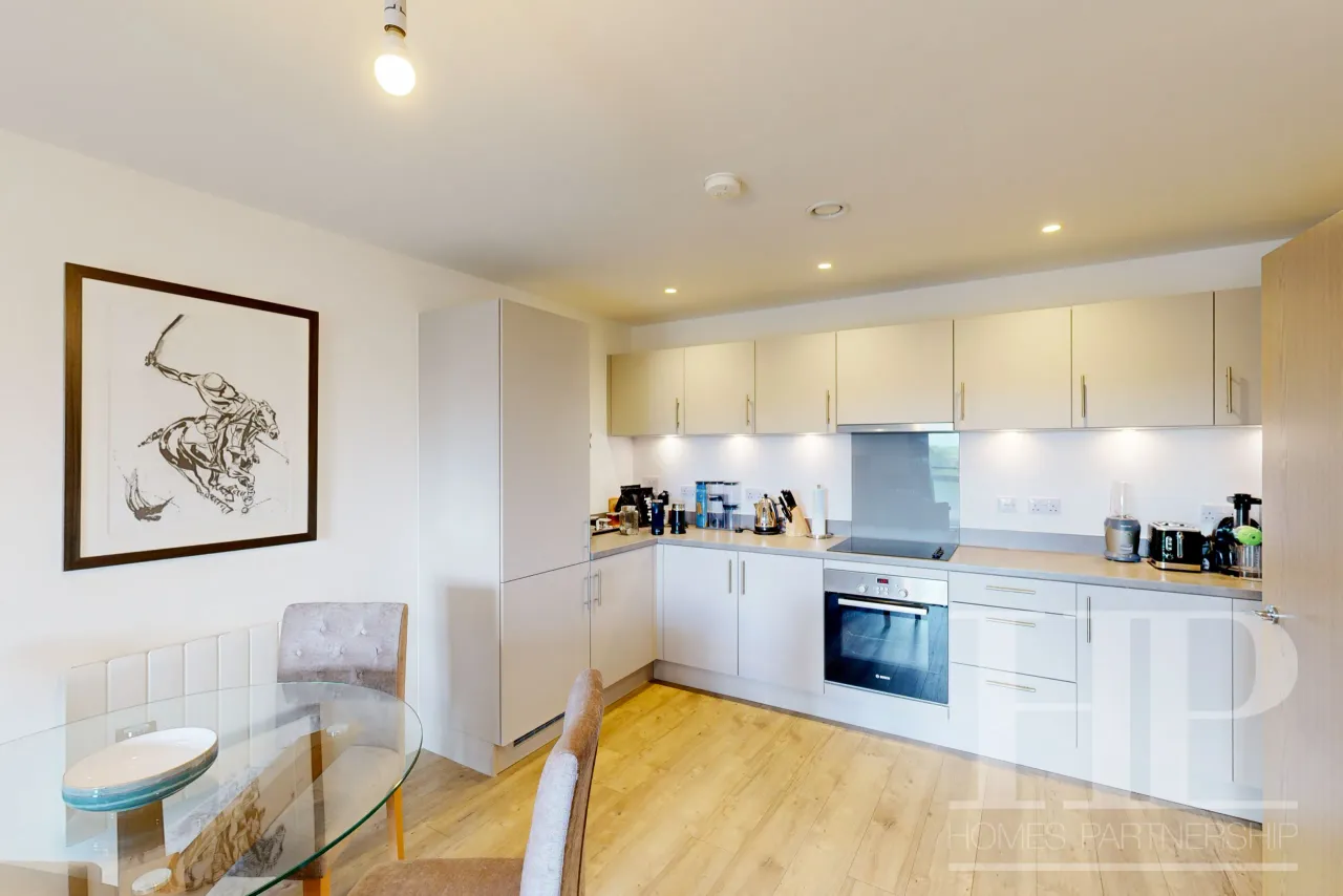 Ifield Road, Crawley, RH11, photo 3