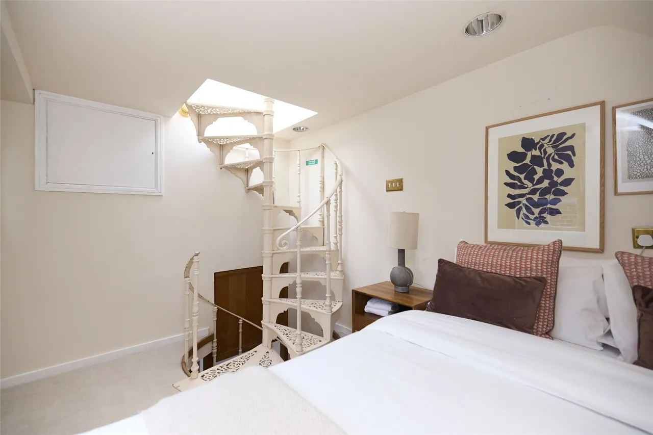 Albion Street, London, W2, photo 12