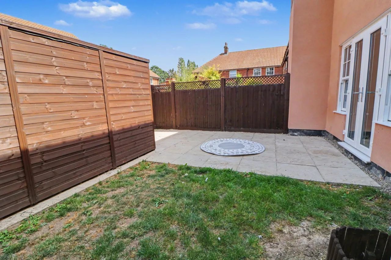 Stoke Road, Thorndon, photo 6