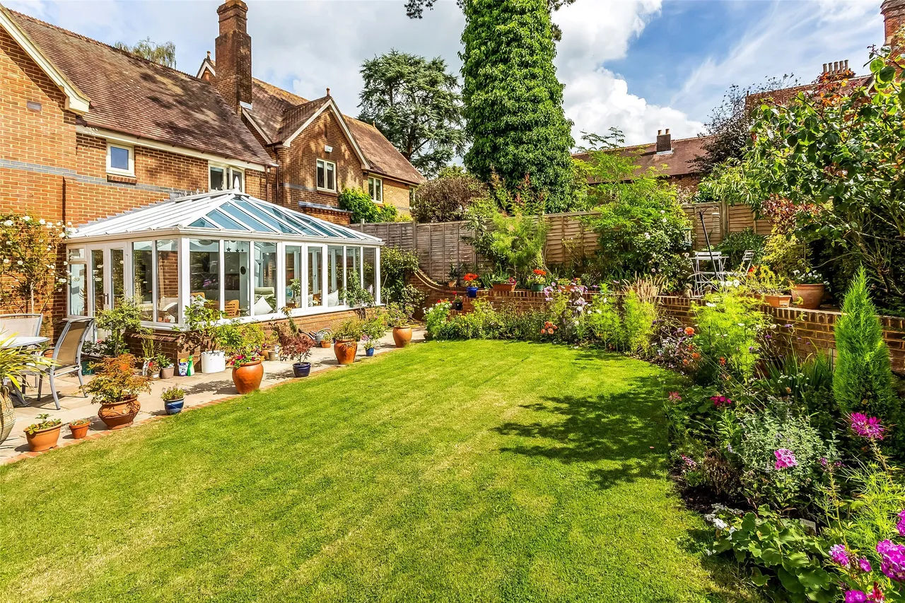 Grenehurst Park, Capel, RH5, photo 4