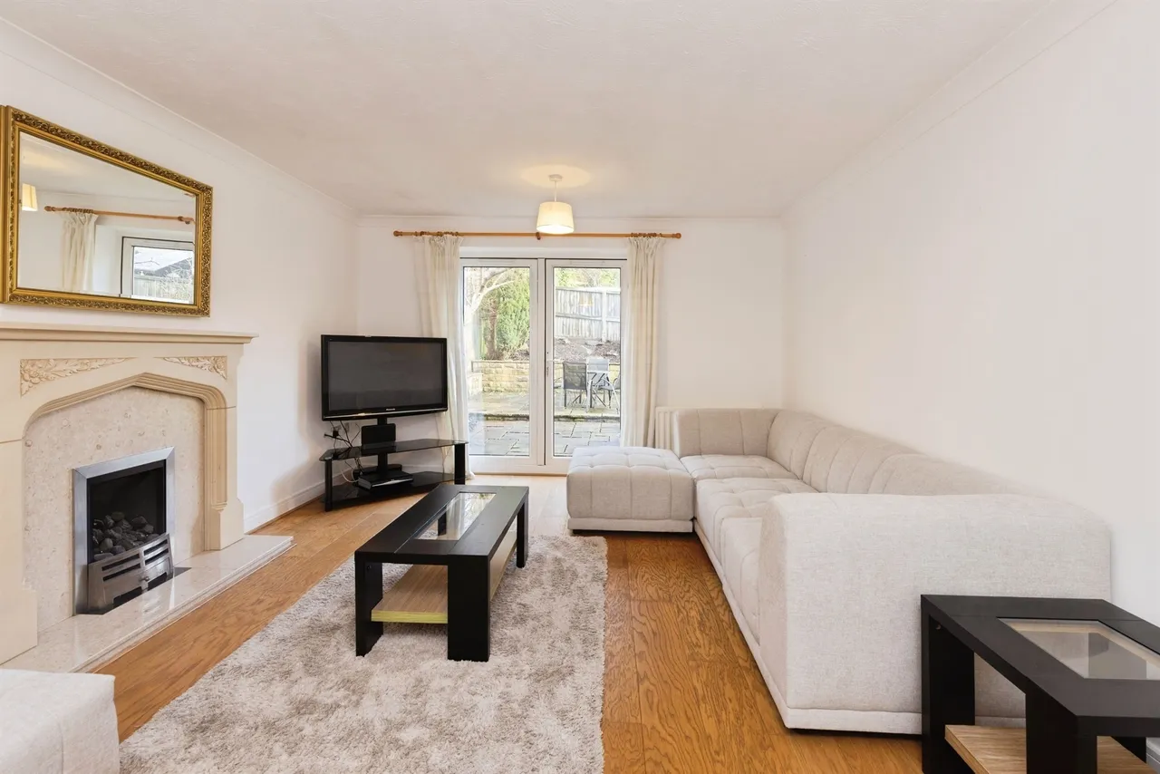 Weavers Court, SOWERBY BRIDGE, photo 3